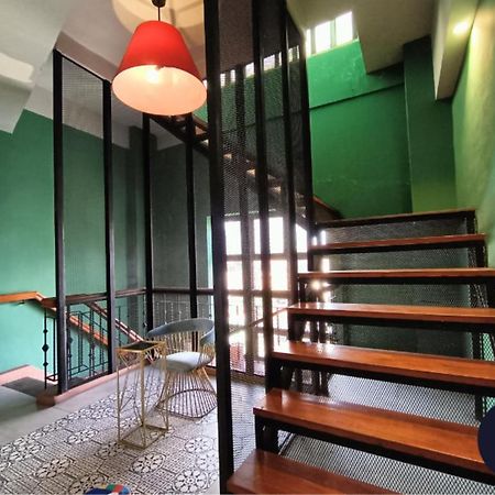 Citizen Hotel Mandaluyong Exterior photo
