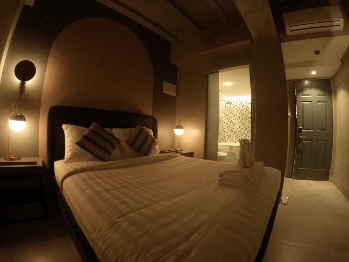 Citizen Hotel Mandaluyong Exterior photo